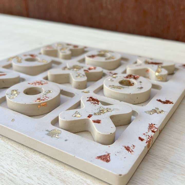 Well Hello Studio - Wholesale Board Game - Gold Rush Tic Tac Toe4