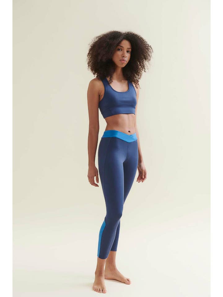 New 7/8 Dynamic Gym Leggings - Deep Night Blue/Shoreline Blue for wholesale by Wellicious