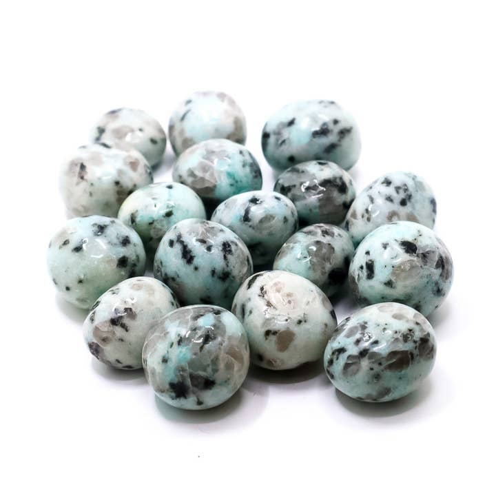 Kiwi Jasper Tumble Stone per la vendita all'ingrosso da parte di Portals and Palms LLC