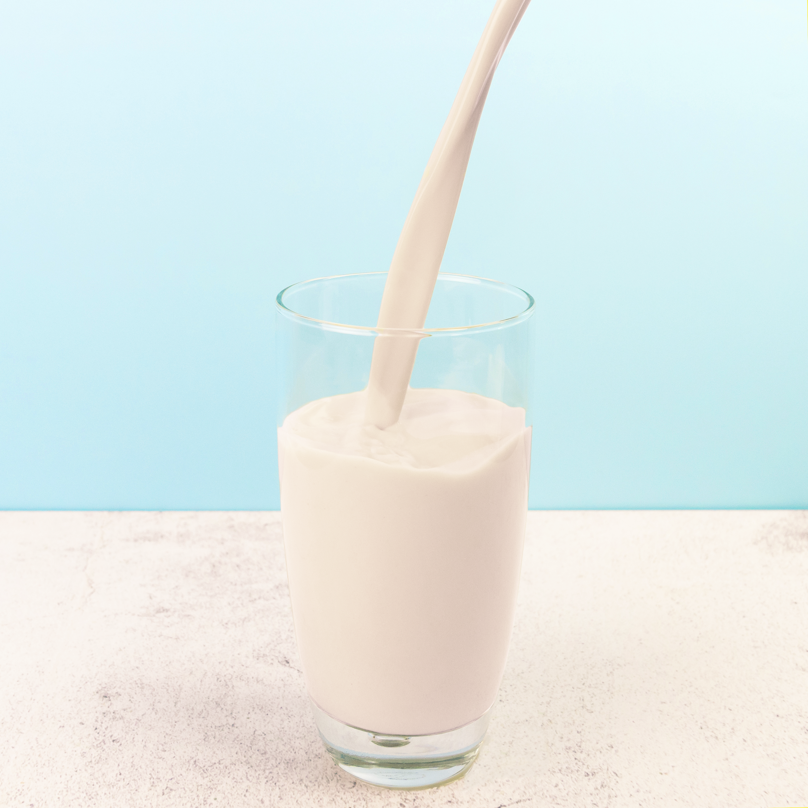 Kiki Milk - Wholesale Non-Dairy Milk - Mac Nut Kiki Milk • 32 fl oz • Pack of 65