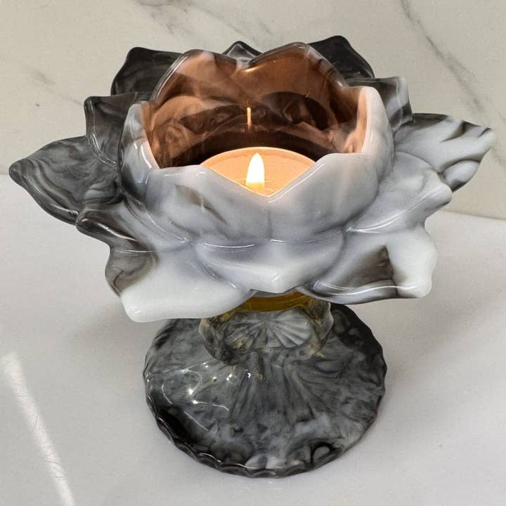 Porta-Velas Artesanal de Lótus em Resina Epóxi com Purpurina Preta Decoração de Casa EUA KIZIMA por atacado de KIZIMA