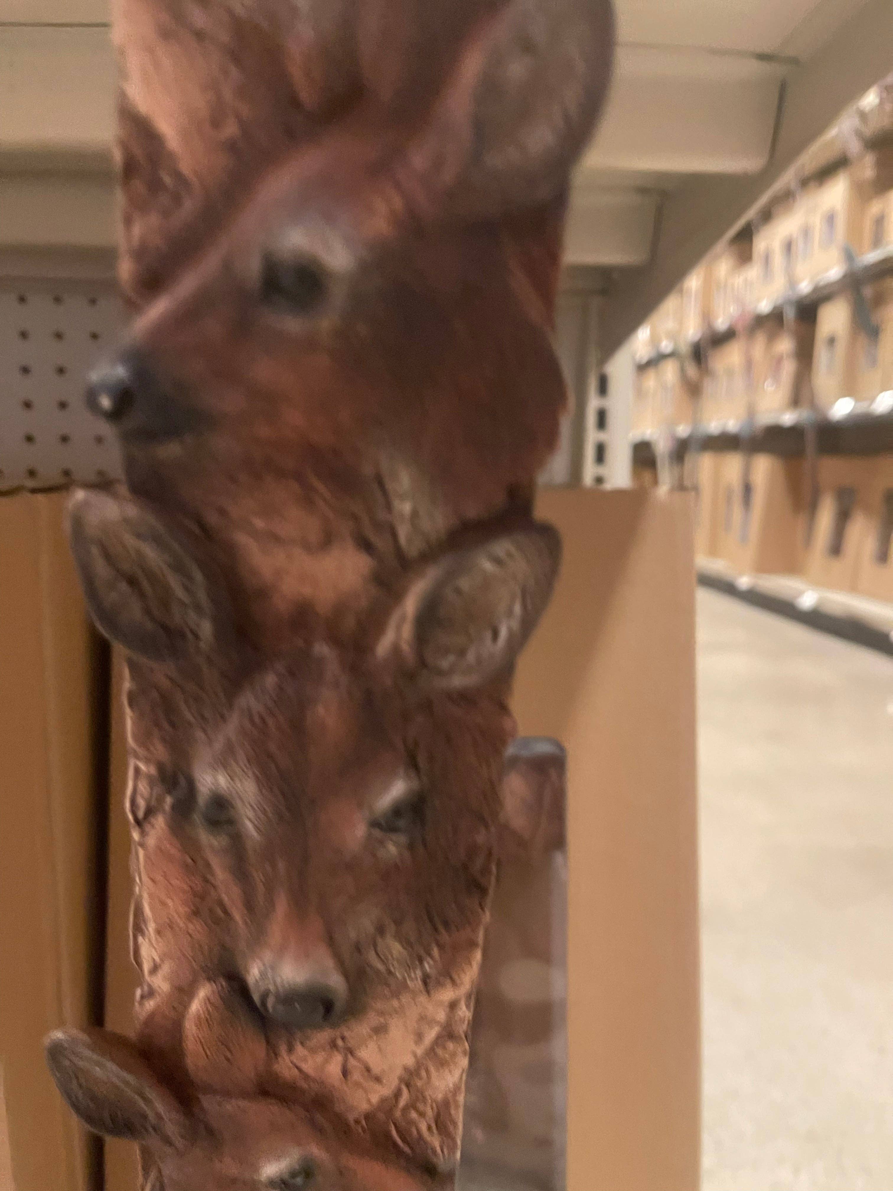 Broads Market – Cruz de parede por atacado – Travessia de Veados1