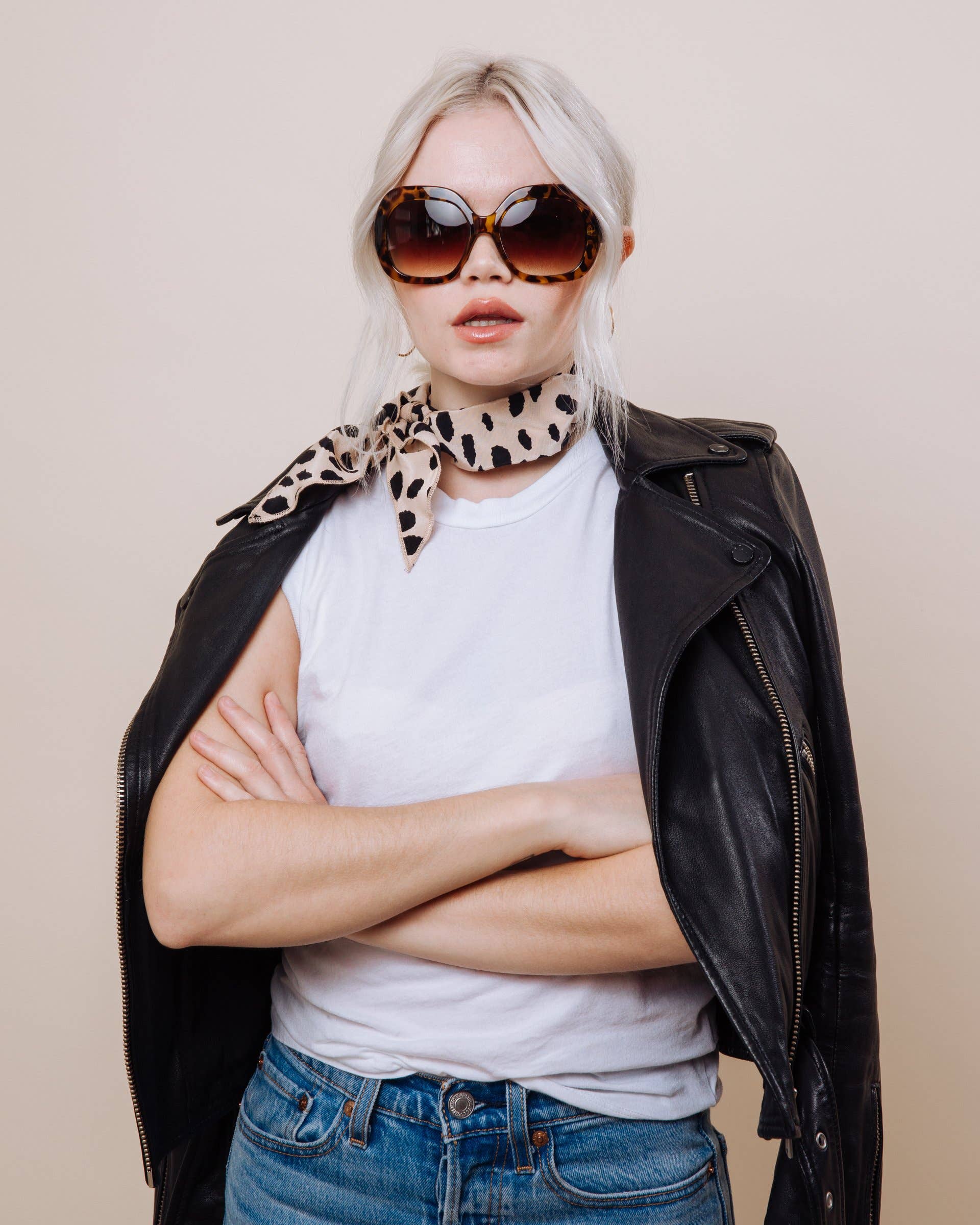 I'm With The Band - Vente Chouchou – femme - Cravate Chouchou convertible champagne diable en déguisement1