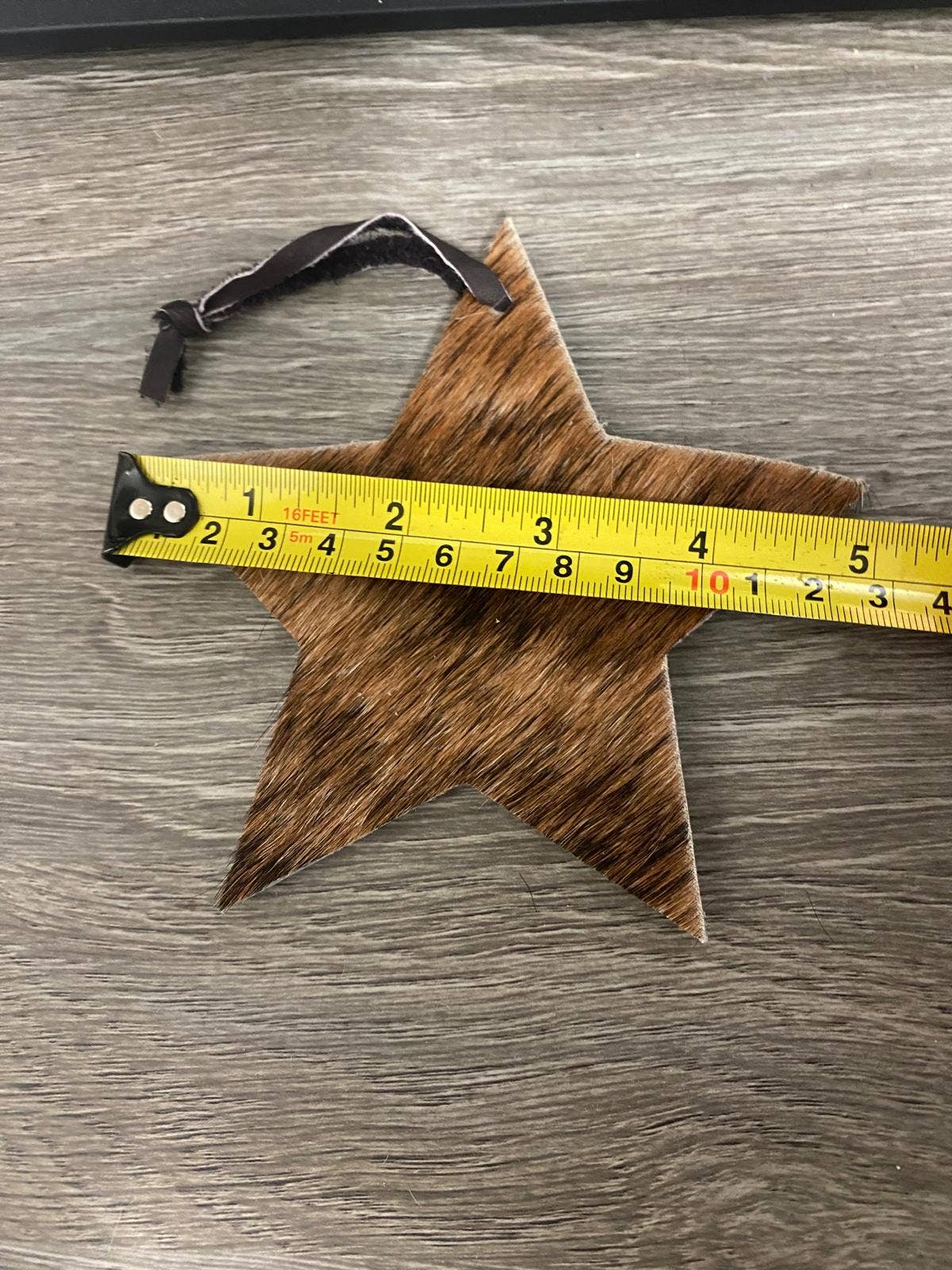 Cowhide Texas Store Inc - Wholesale Ornament Set - Cowhide Double-Sided Hair on Hide Christmas Ornament Box Set13