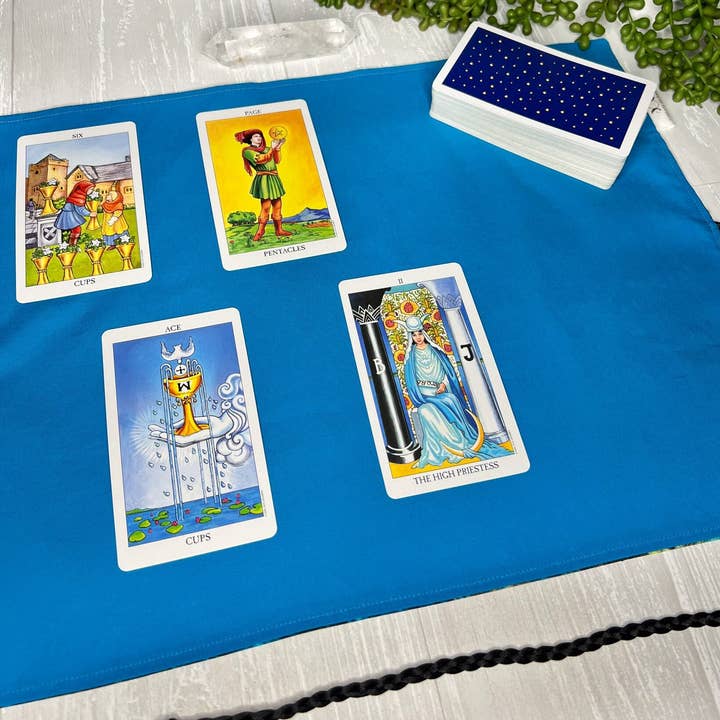 Threads of Tarot - Wholesale Tarot/Oracle Card - Blue Celestial Tarot Wrap1