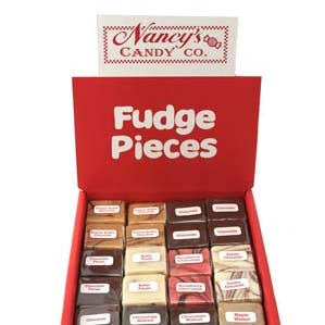 Nancy's Fudge Pieces, bonbons, 48 unités pour la vente par Grandpa Joe's Candy Shop