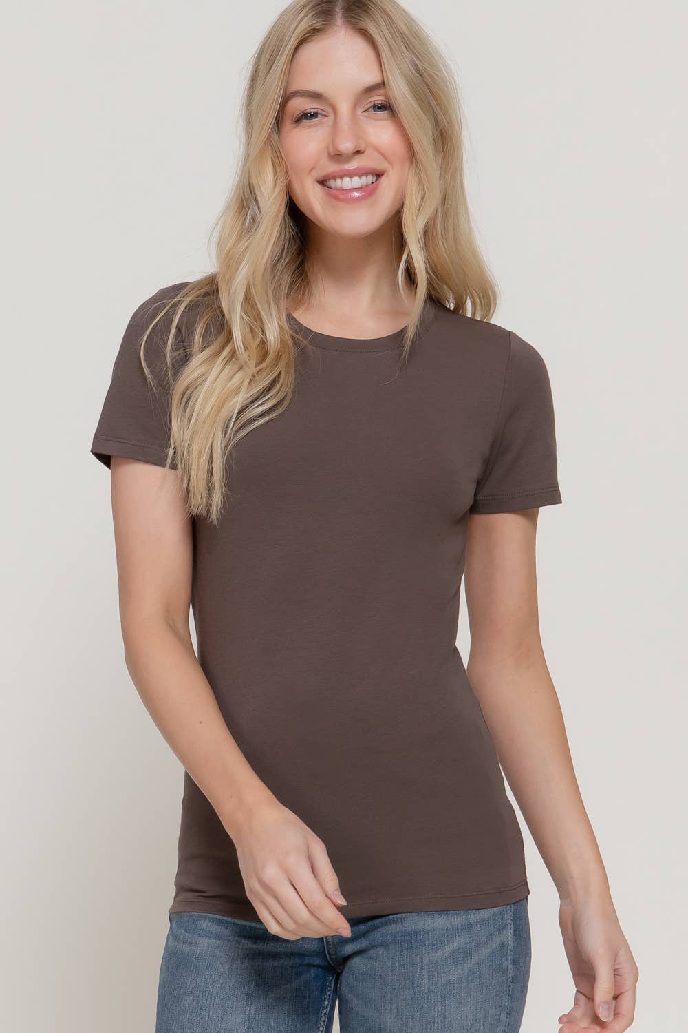 Active Basic | Active USA - Vente T-shirt – femme - Top en jersey de coton et élasthanne à manches courtes et col rond2