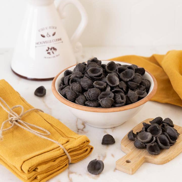 Terre dei Trulli – Engroshandel Pasta – Pugliesi orecchiette al nero di seppia 500 g – italiensk pasta1