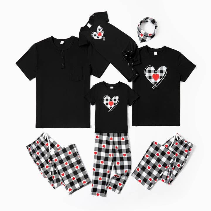 Ensemble de pyjama haut et pantalon cœur famille noire pour la Saint-Valentin pour la vente par PatPat Matching