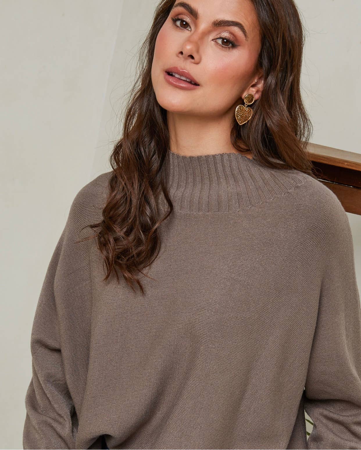 LÉA & LUC - Wholesale Pullover-trui - Dames - Trui met hoge hals REF. 612317