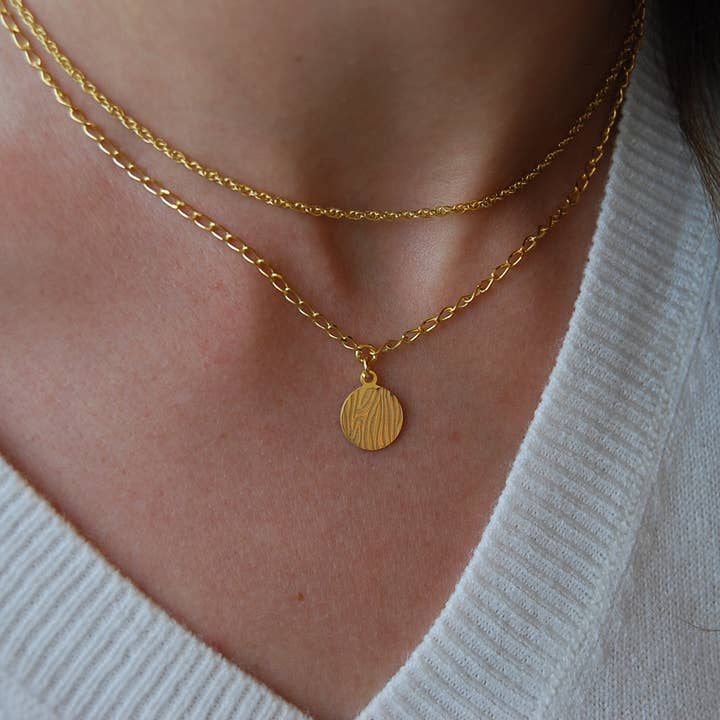 Silver 925 necklace, disc necklace, minimalist necklace. for wholesale by Yneda Jewels