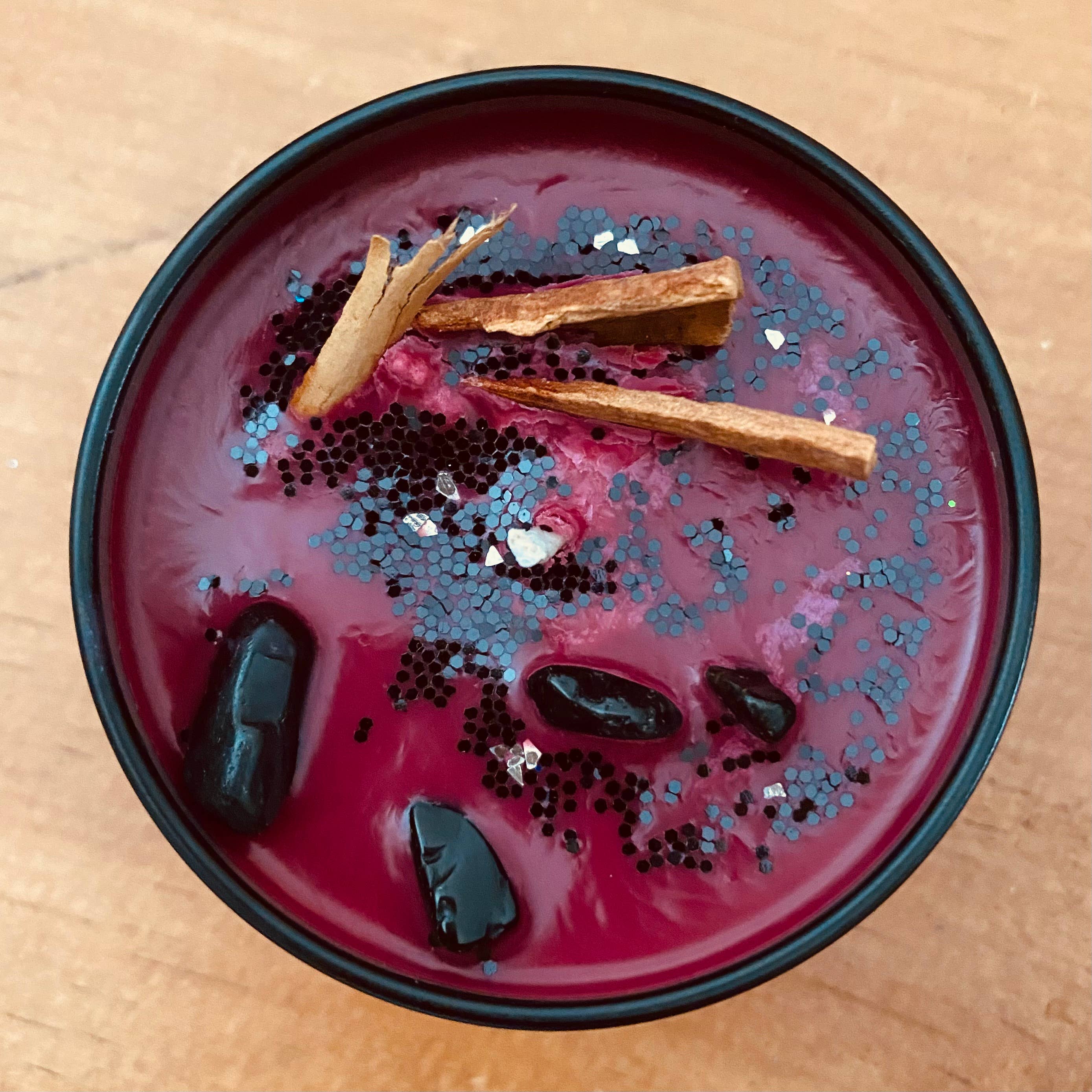 Raven’s Hearth - Vente Bougies originales - Bougie Krampus | 170 g | Forêt & Sang de Dragon1