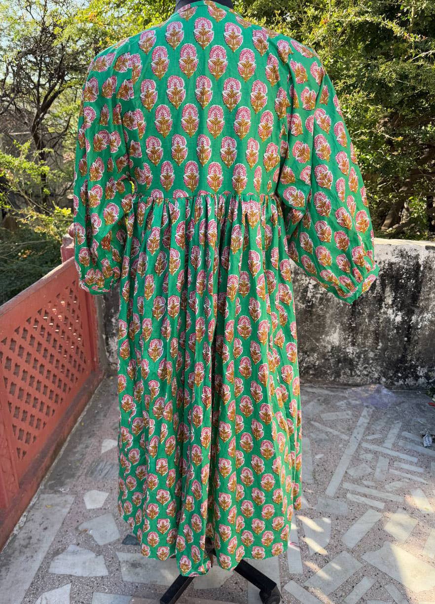 GYPSY STUDIO – wholesale Klänning - Dam – Grön bomullsklänning avslappnad lång midiklänning blommigt mönster klänning3