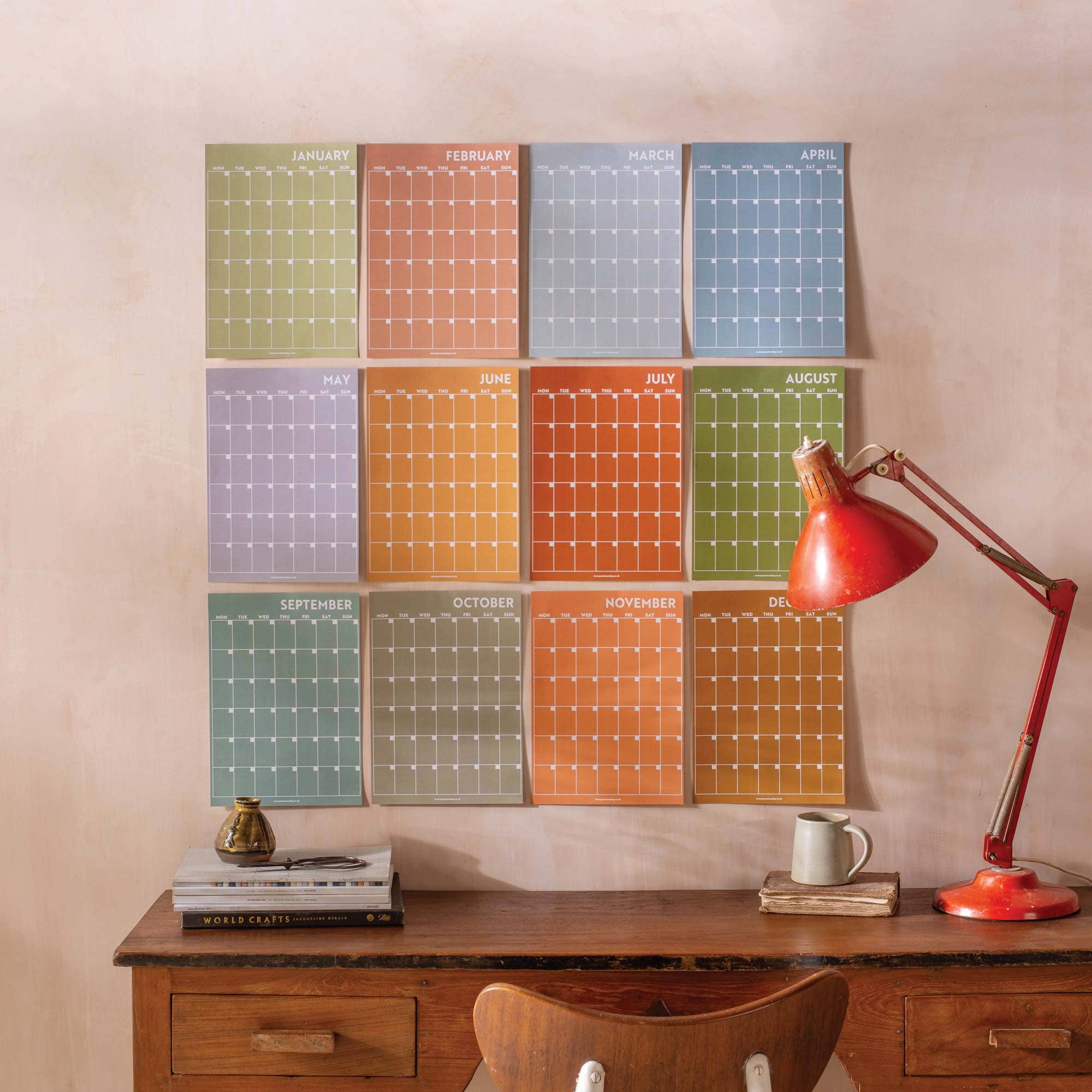 Good Tuesday (Once Upon a Tuesday) - Vente Agendas - Agenda mural mensuel non daté au format A4 | 12 pages | Surf