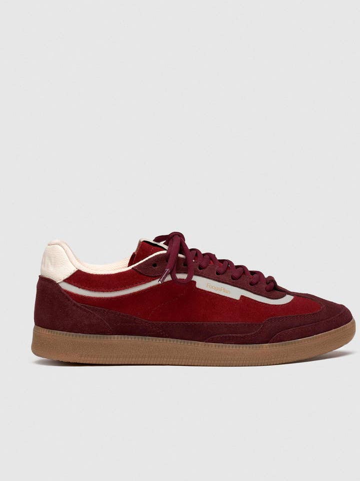 BLAKE - Cherry for wholesale by FoogaPlan