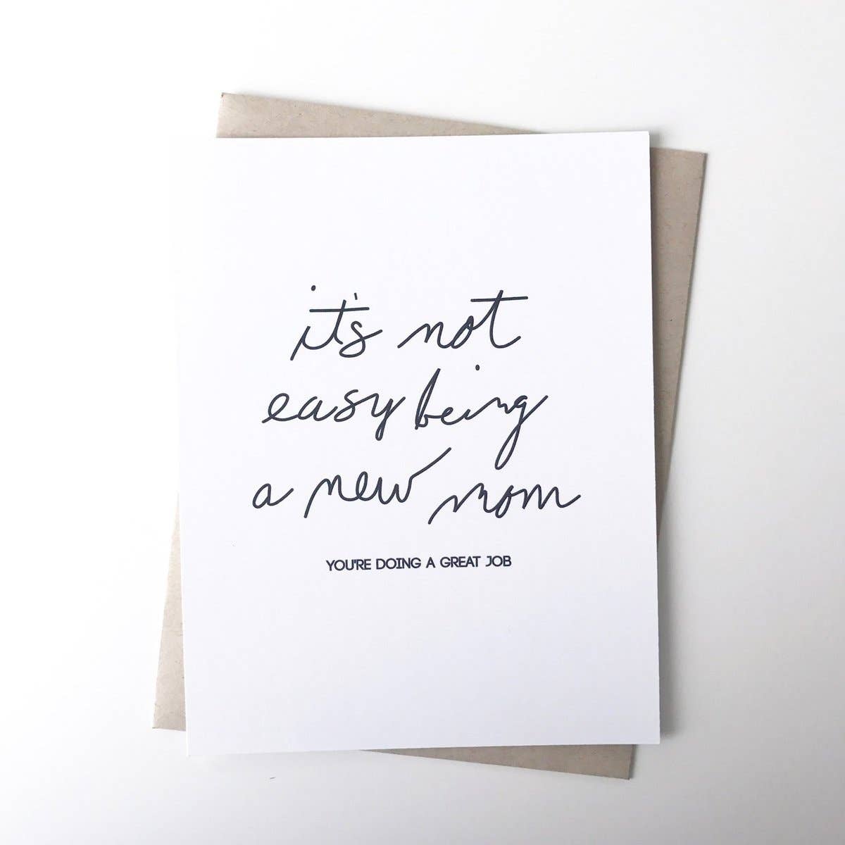 PAGEFIFTYFIVE - Vendita all'ingrosso Biglietto di auguri per la nascita - It is Not Easy New Mom Biglietto0
