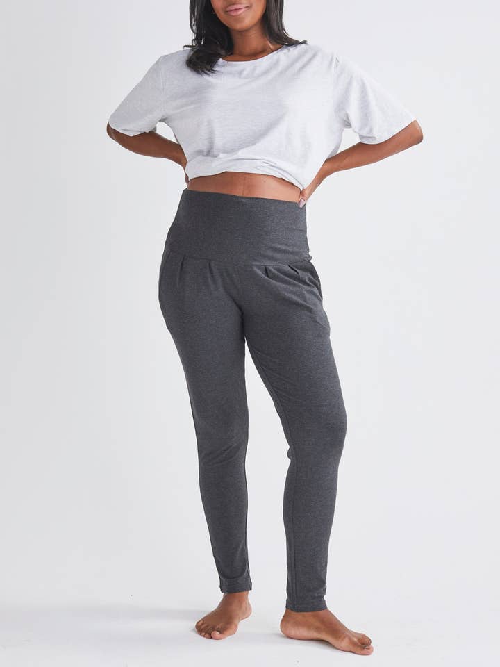 Eden Ultra Soft Umstandsloungehose in Anthrazit für den Großhandel von Angel Maternity
