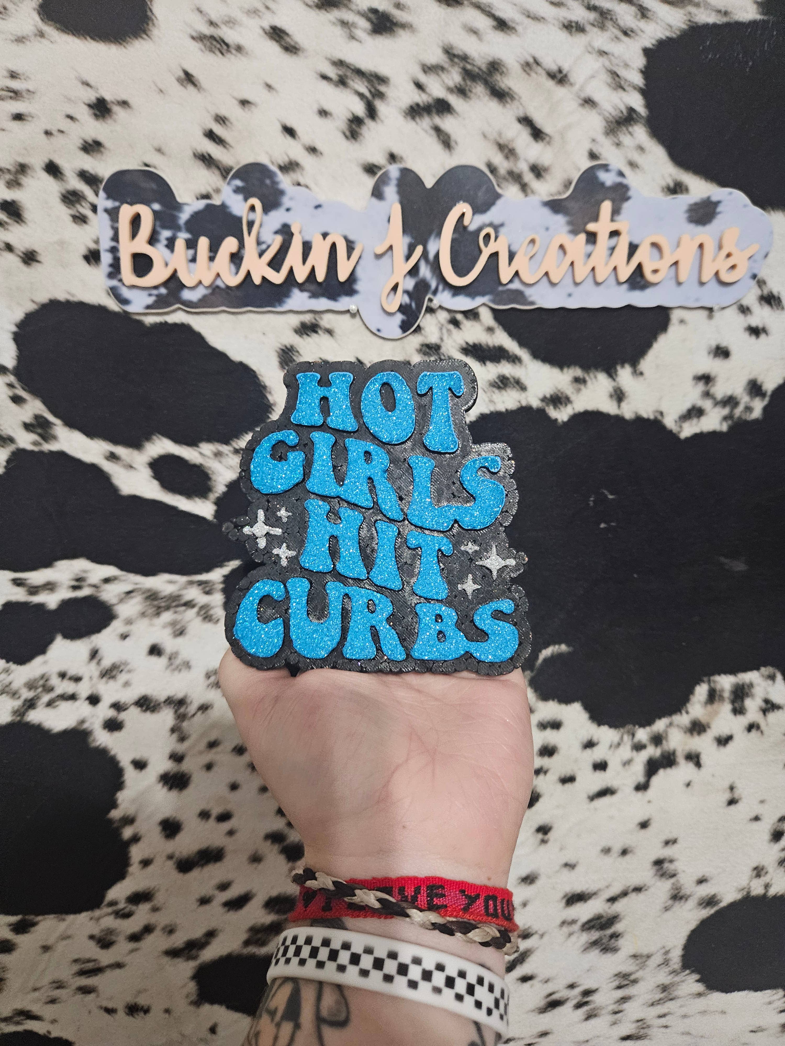 Buckin J Creations - Venta al por mayor Ambientador de coche - Mujer - Ambientador de coche Hot Girls Hit Curbs2