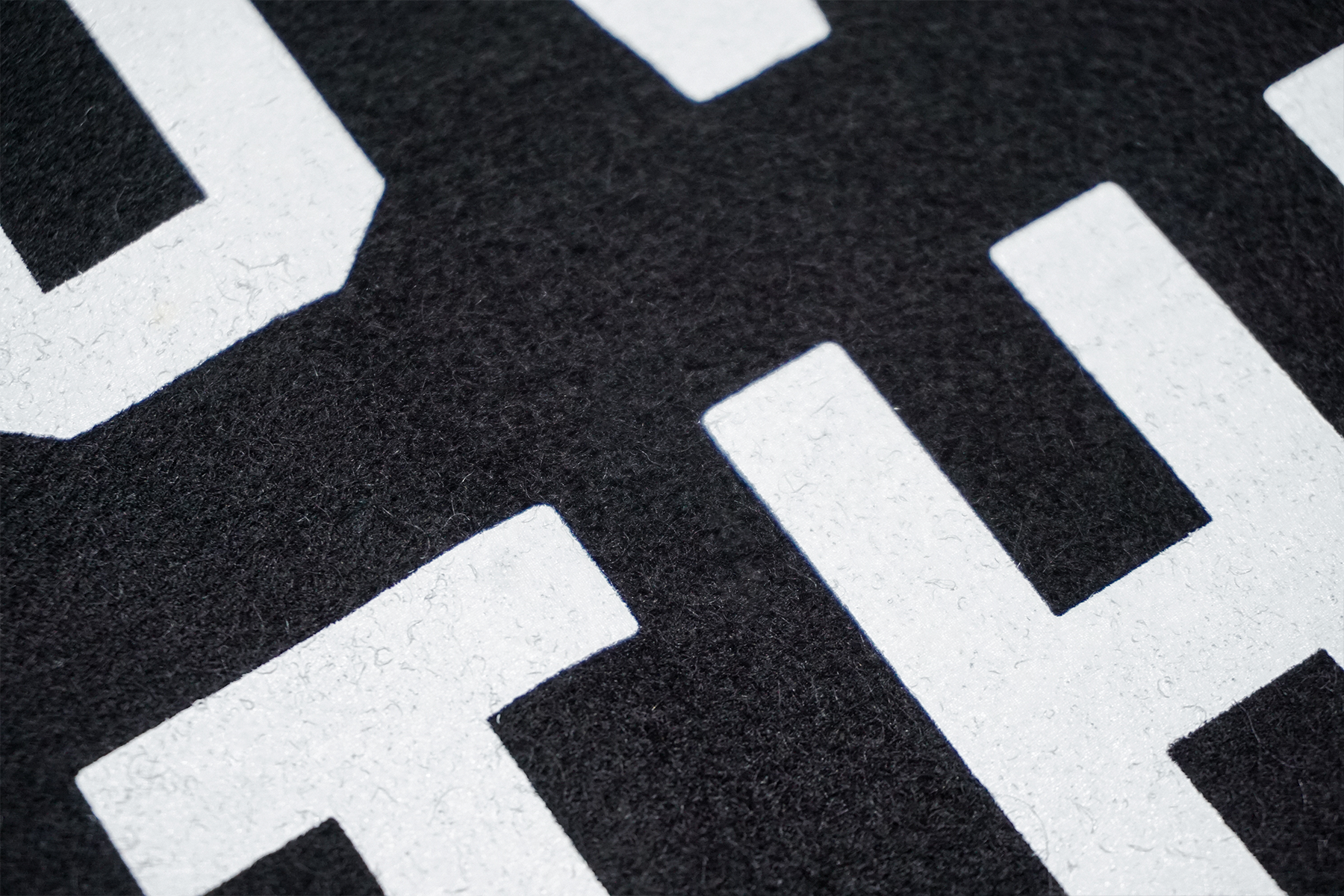 Oxford Pennant - Wholesale Flag - Nobody Knows Anything Camp Flag3