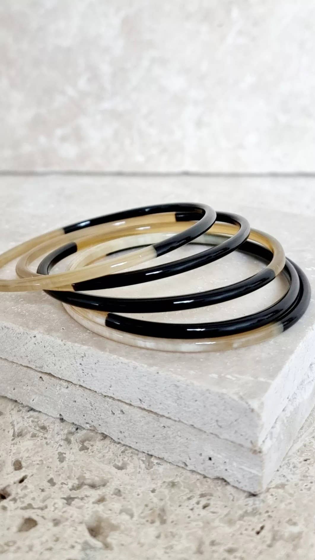 Le Coin Sauvage - Wholesale Bangle Bracelet - Horn Bangle Bracelet - 3 mm - Duo Black2