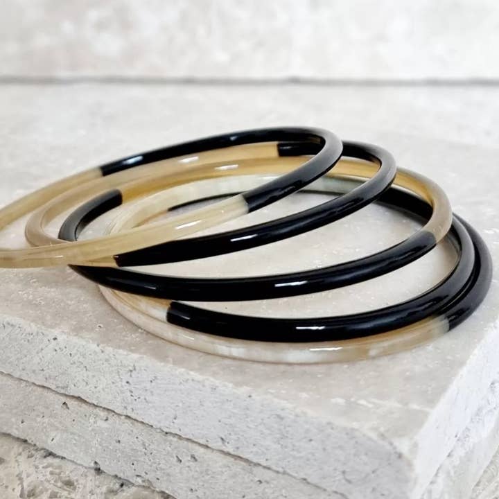 Le Coin Sauvage - Wholesale Bangle Bracelet - Horn Bangle Bracelet - 3 mm - Duo Black2
