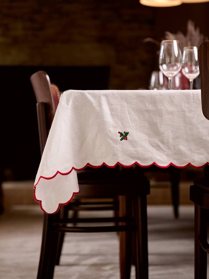 Embroidered Table Towel with Azevinhos for wholesale by Mariaida Home