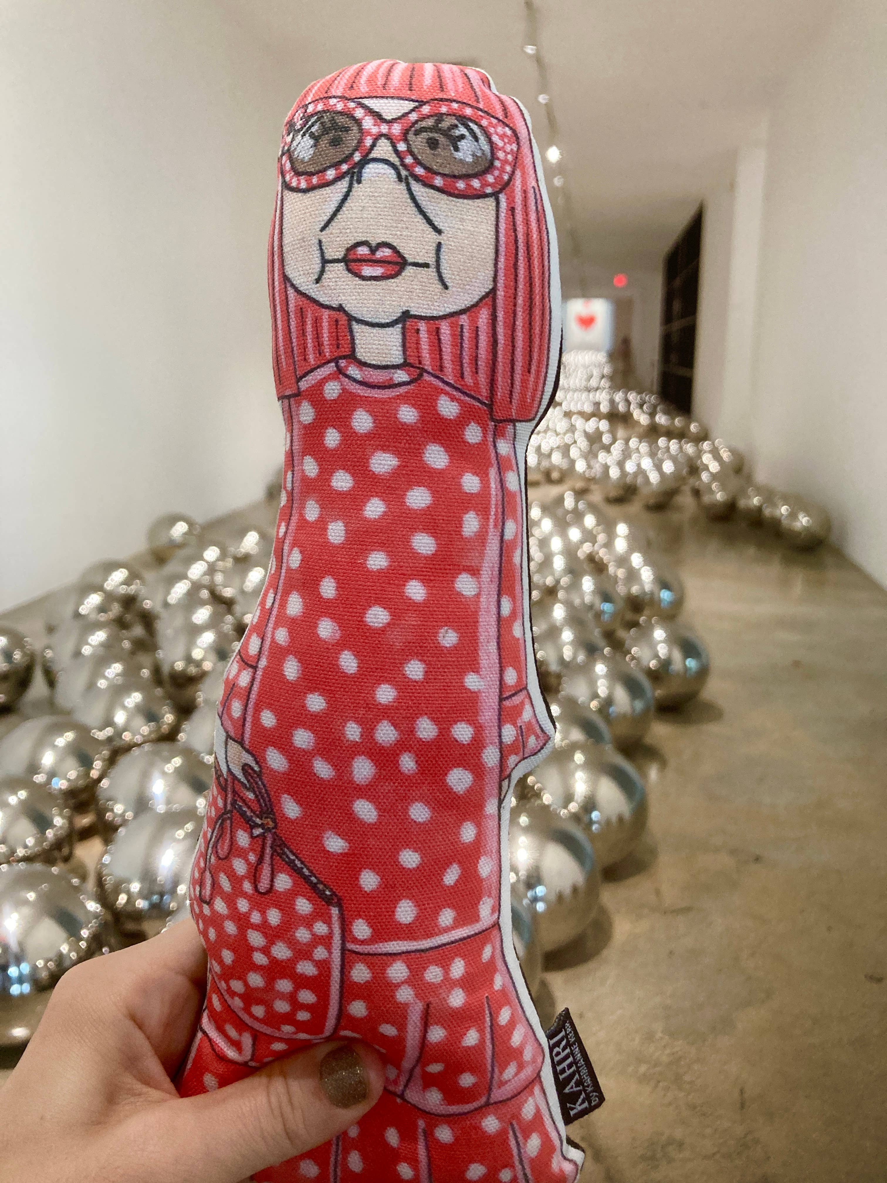 KAHRI - Wholesale Decorative Tabletop Object - Little Yayoi Doll3