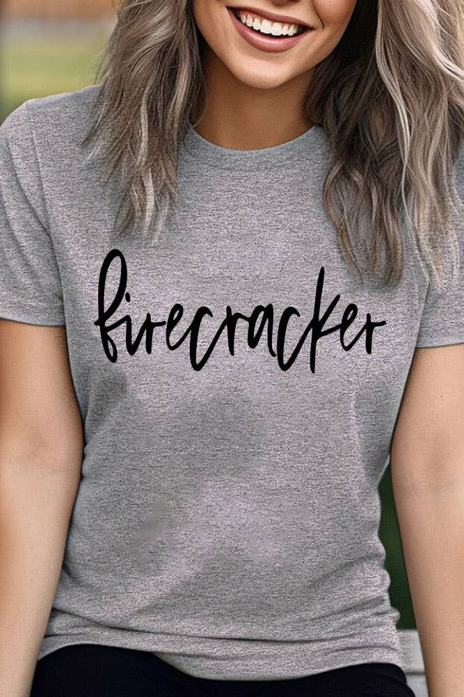 Top Avenue – T-shirt estampada - Mulher por atacado – Firecracker, 4 de Julho, PLUS T-Shirt Unissex Gola Redonda22