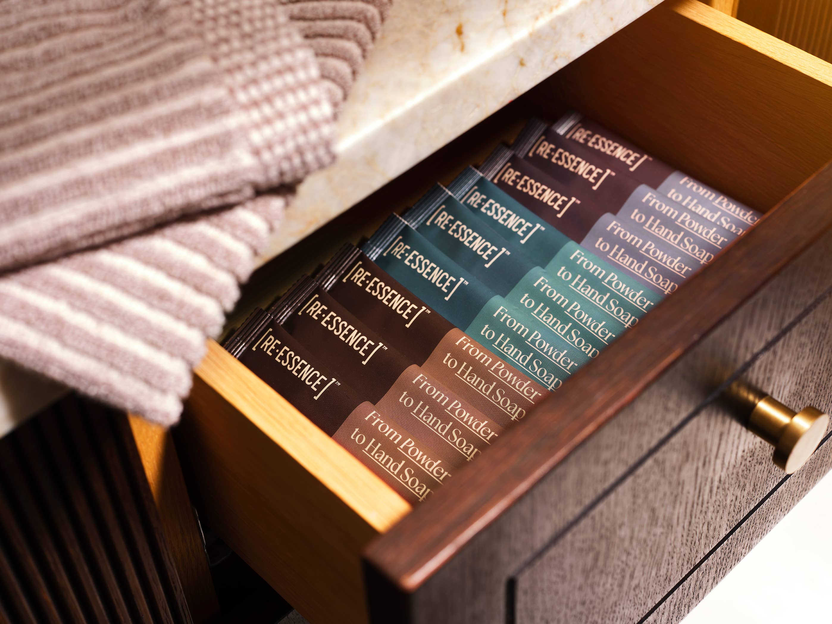 [RE·ESSENCE]® - Wholesale Hand Soap/Wash - HAND SOAP REFILL SET FRAGRANCE FREE/SENSITIVE4