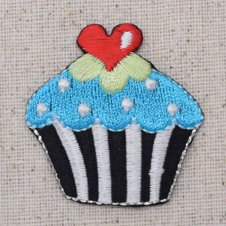 Black and White - Striped Cupcake - Heart - Iron on Applique - Embroidered Patch - 695584-B for wholesale by Wholesale Applique