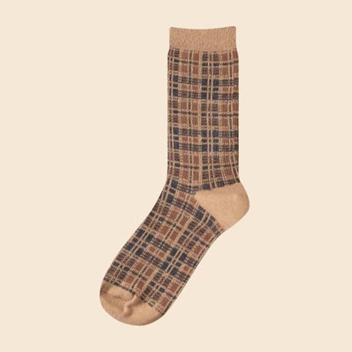 Sheer Trend - Wholesale Socks - Women's - Vintage Geometric Print Mid Calf Socks5