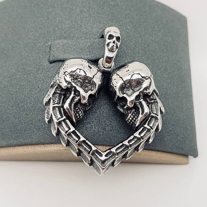 Mio Queena - Wholesale Craft Supplies - Multi Style of Exquisite Stainless Steel Pendant - MJ/MNP25