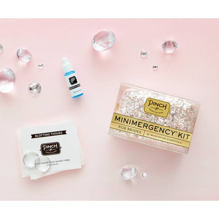 Pinch Provisions - Vente Pochette – femme - Kit de secours d'urgence pour mariées1
