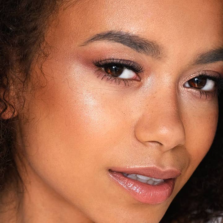 LUMINESS - Wholesale Foundation - Rose 4-in-1 Airbrush Foundation25