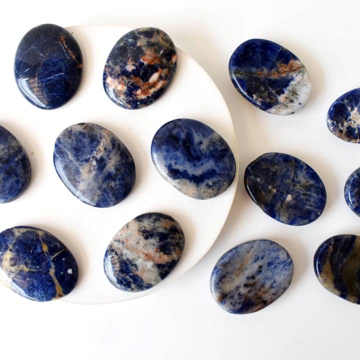 Soothing Crystals – wholesale Spiritual stone/crystal – Palm Stone | Sodalite | Thumb Crystal | Pocket Gemstone7