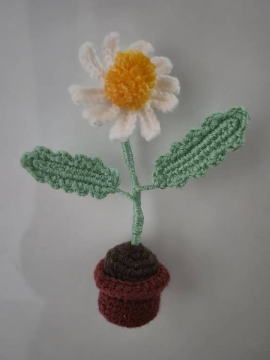 Magnetic flower pot (set) for wholesale by Zehra - L'Art du crochet
