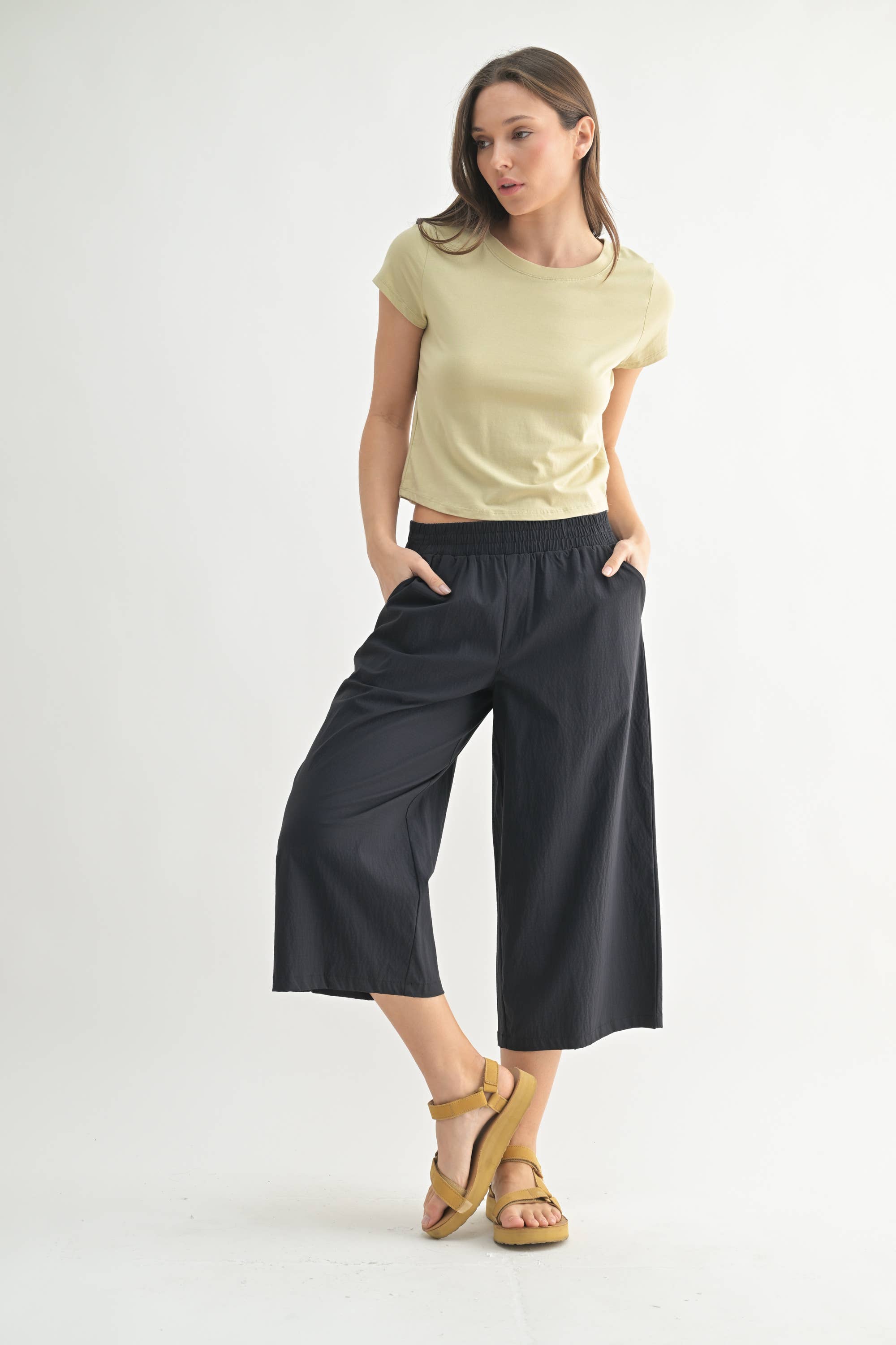 Mono B - Wholesale T-Shirt - Women's - Essential Short Sleeve Tee15