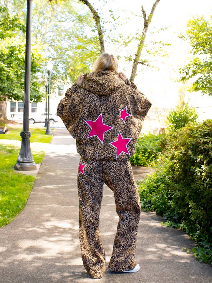Leopard Sweatpants With Embroidery Pink Stars for wholesale by Happy Hour