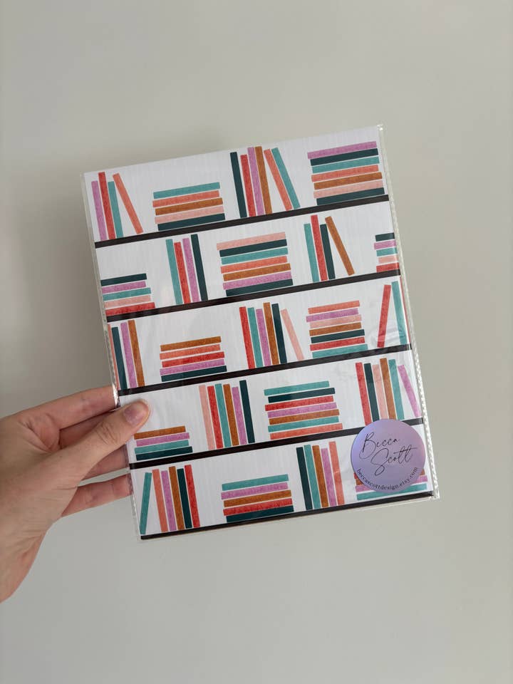 Impression d'étagère confortable pour la vente par Becca Scott Design