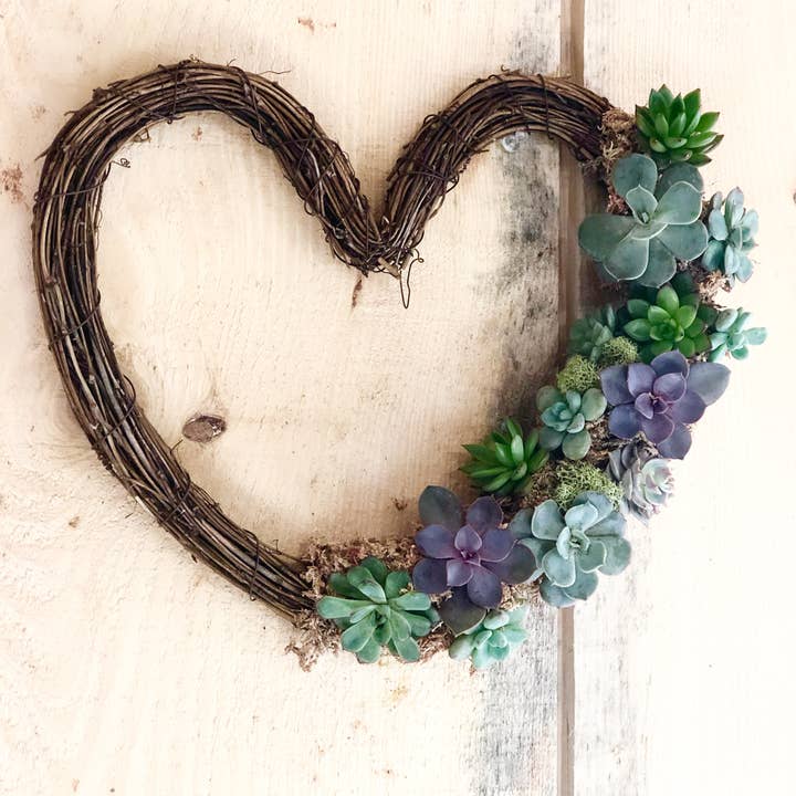 Couronne Succulente Coeur pour la vente par Living Arrangement