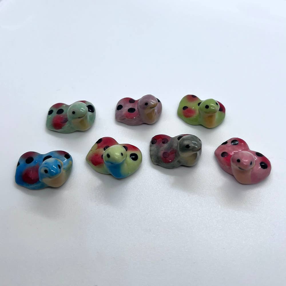 VIE - Wholesale Decorative Figurine - Mini Ceramic Figurine, Assorted Colour, Approx. 2cm170