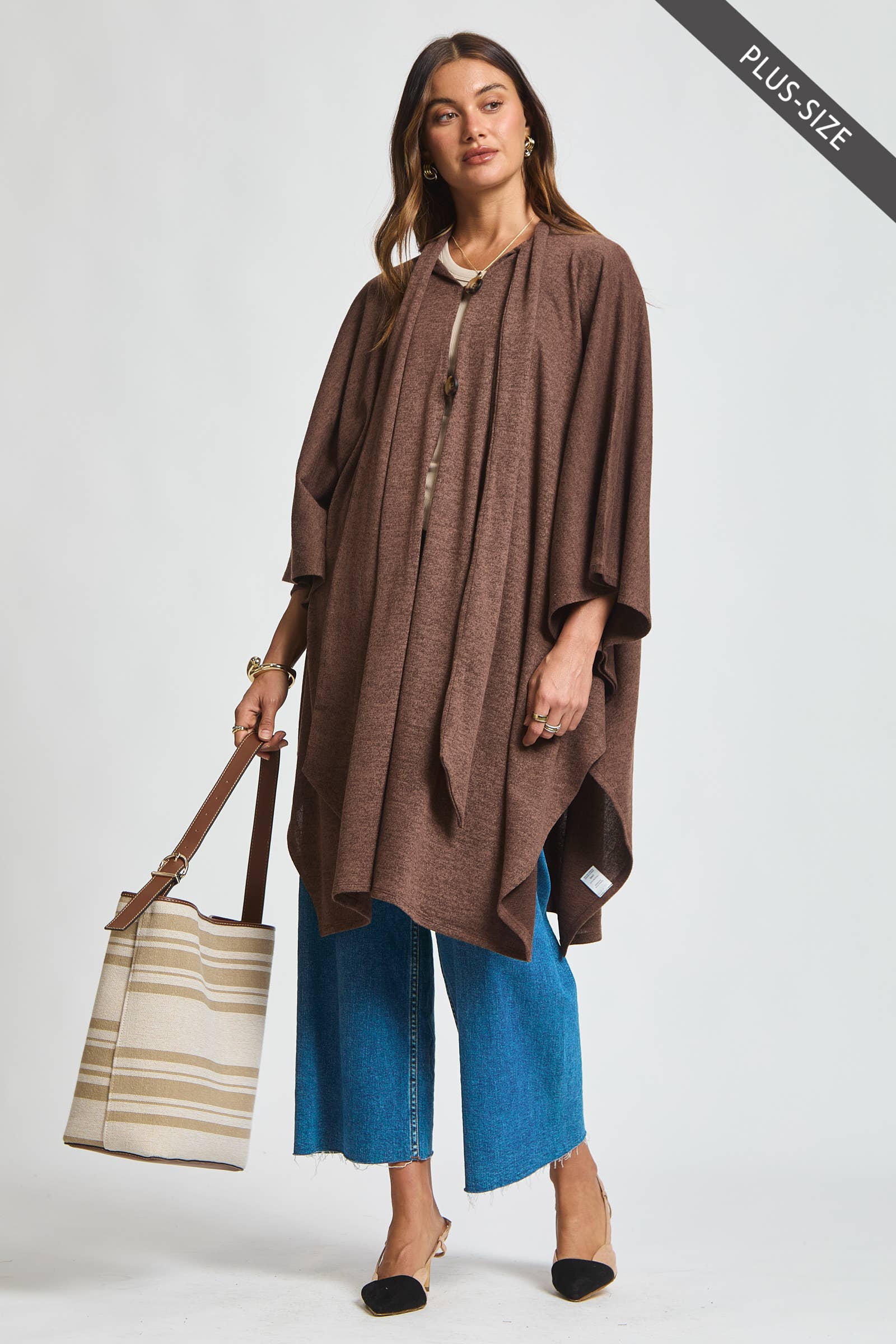 Dear Scarlett - Wholesale Poncho - Women's - PLUS SIZE Flowy Draped Poncho Top4