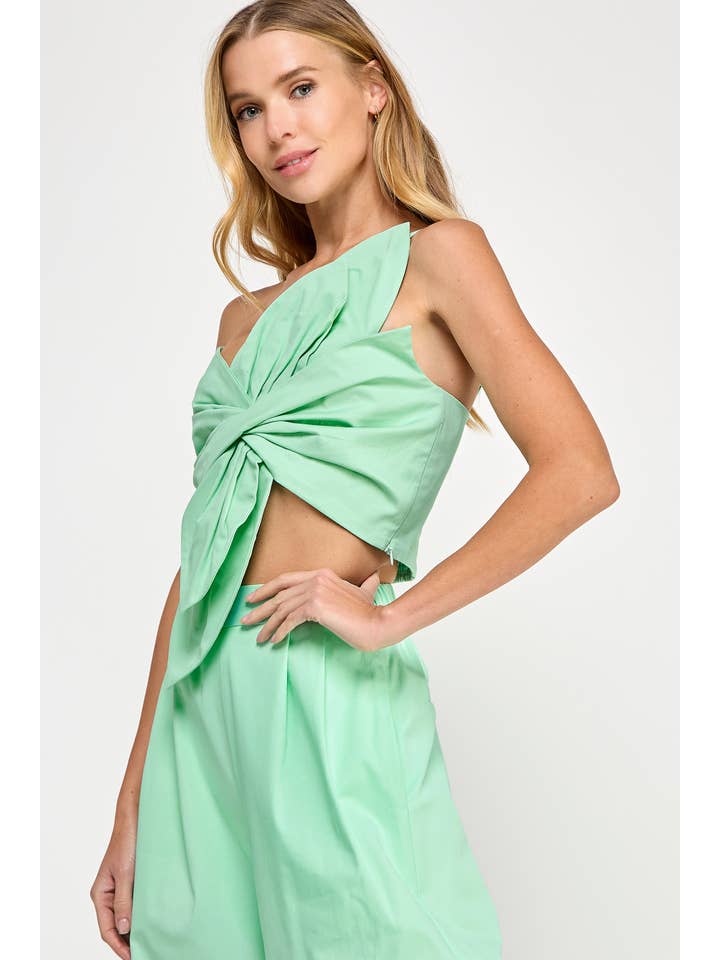 Strut & Bolt - Wholesale Shirt - Women's - One-Shoulder Knotted Flower Bow Crop Top28