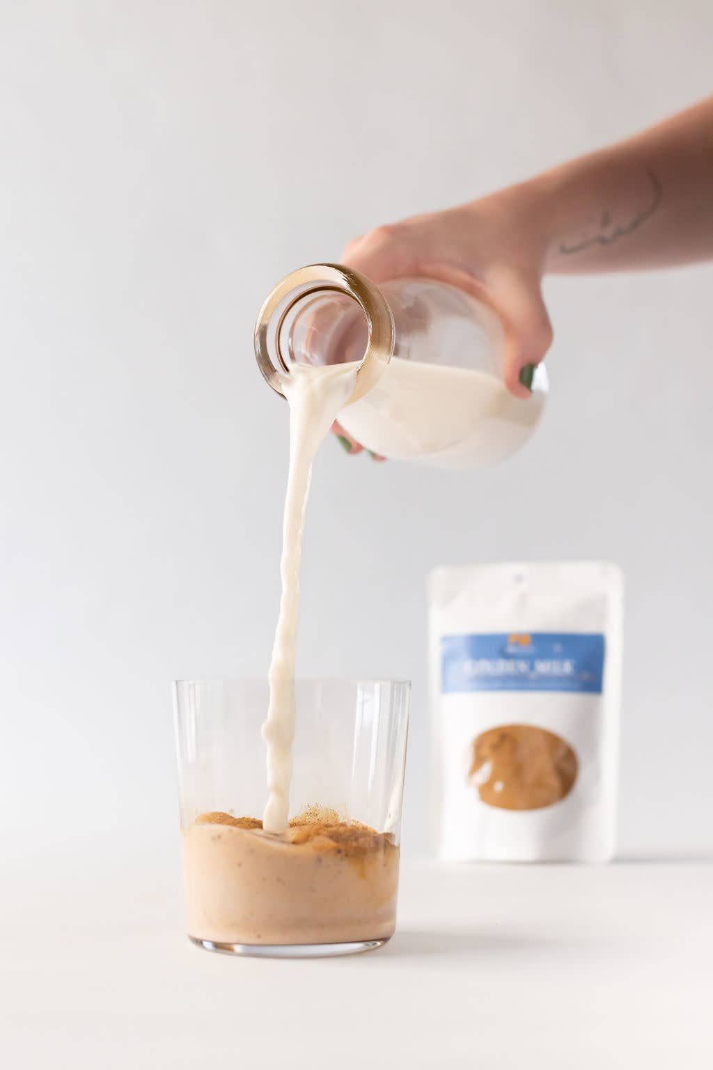 Golden Poppy Herbal Apothecary - Wholesale Powdered Health Drink - Golden Milk Powder, 100 g Tube14