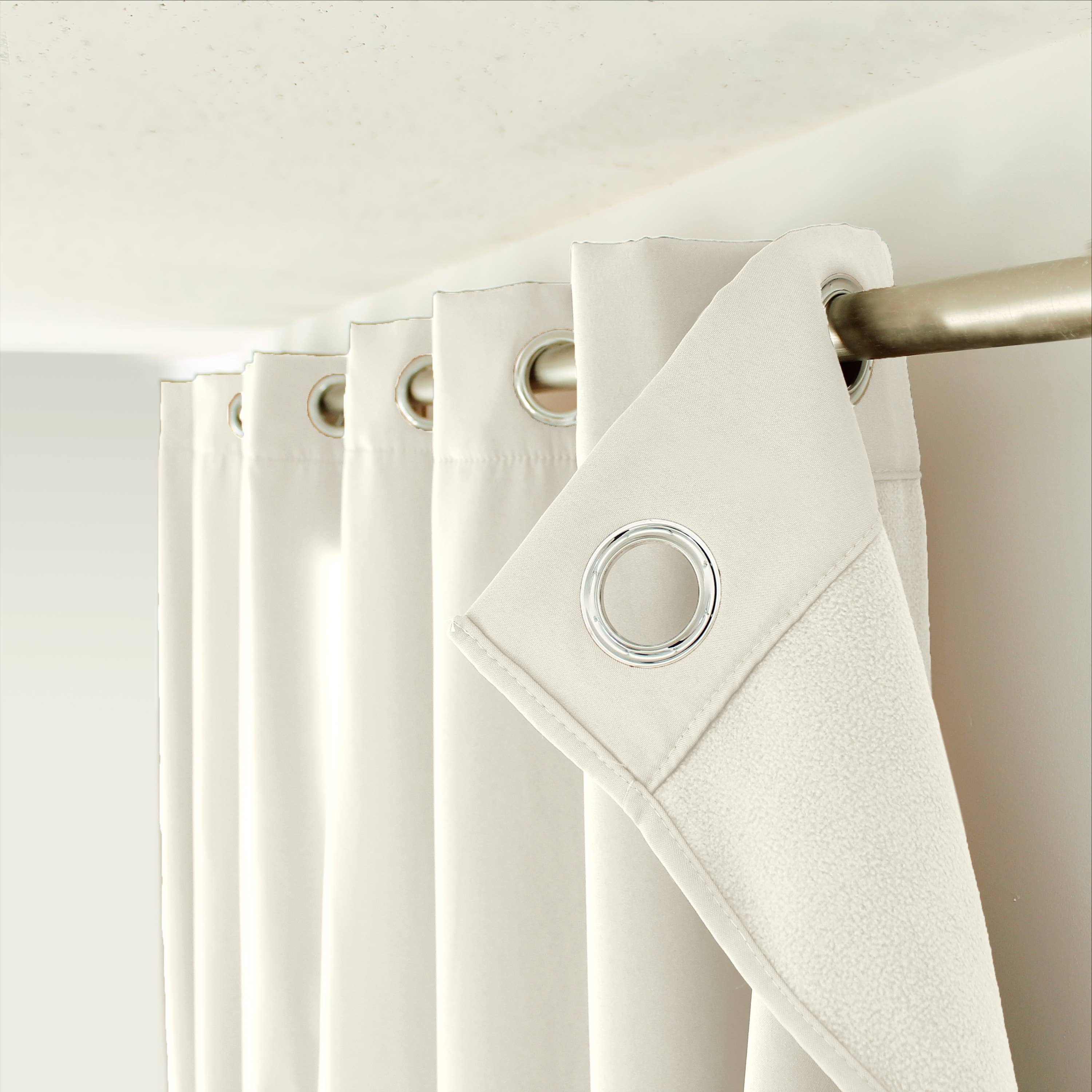 DECOSTARS - CmaDECO - Vendita all'ingrosso Tende - Tenda termica oscurante con occhielli, 135x240 cm, Glacier27