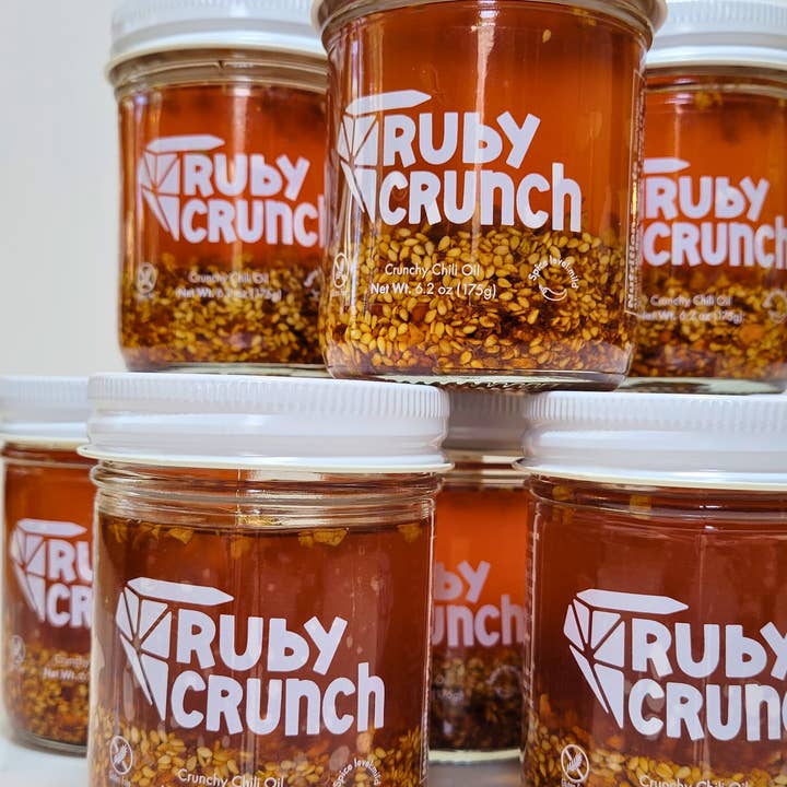 5 Lakes Flavor - Wholesale Sauce - Chili Crisp with Olive Oil – Ruby Crunch Original, 8oz Jar3