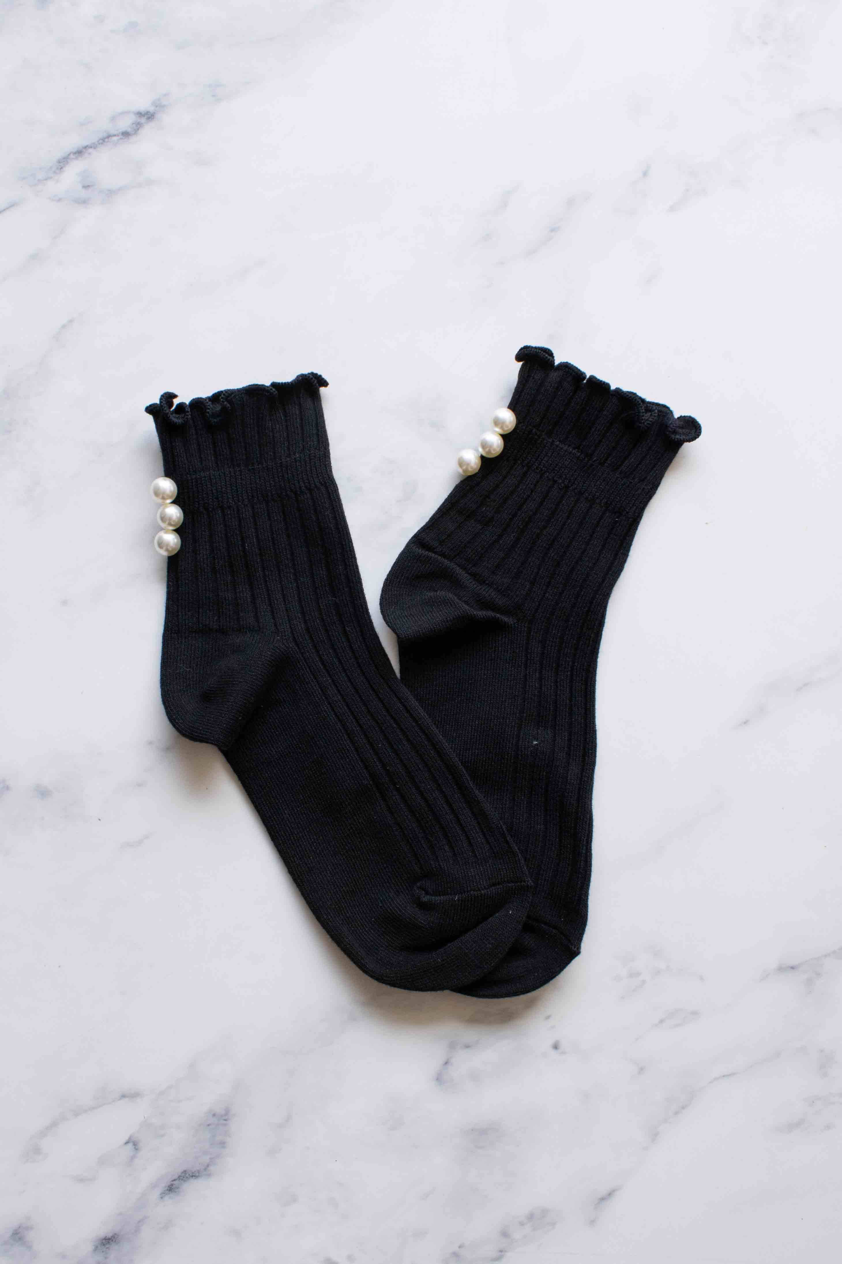 Tiepology - Wholesale Socks - Women's - Women's Love Pearls Socks2