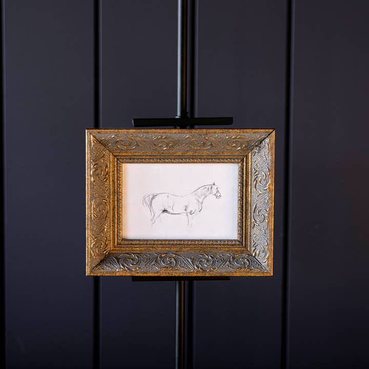 Luxe B Co - Wholesale Easel - Adjustable Easel Black1