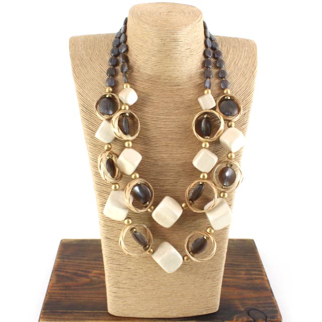 Natural N25386 Gmelina Arborea Wood/Resin/Raffia Statement Necklace for wholesale on Faire