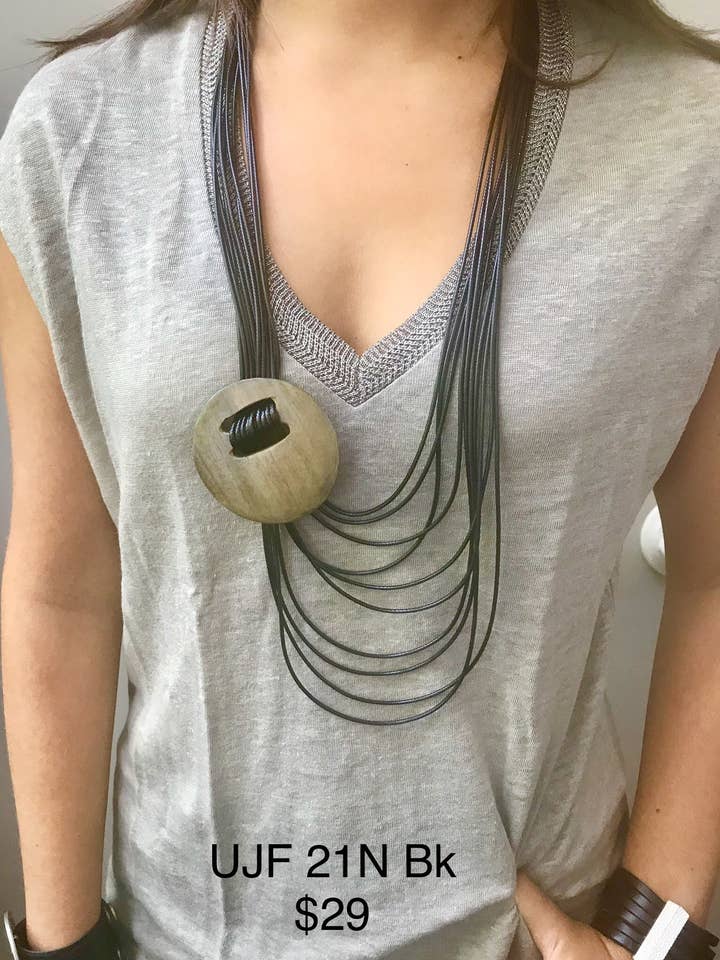 Ibiza halskæde for engroshandel hos Escape from Paris